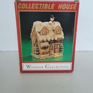 WINDSOR COLLECTION Collectible House #24925